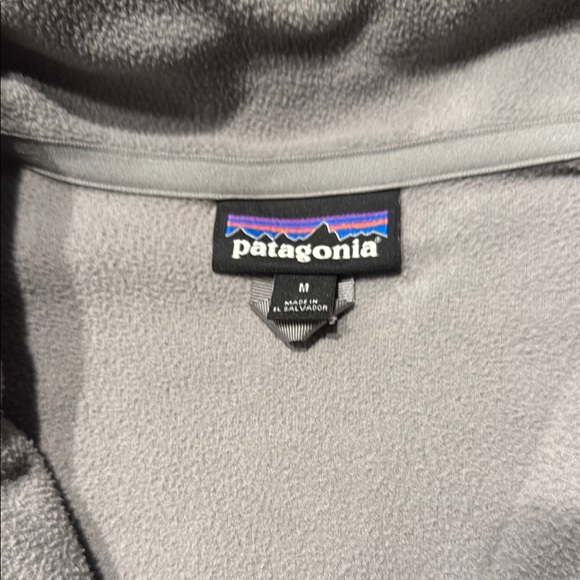 Patagonia Women's Gray Fleece Jacket- size medium - Picture 5 of 6